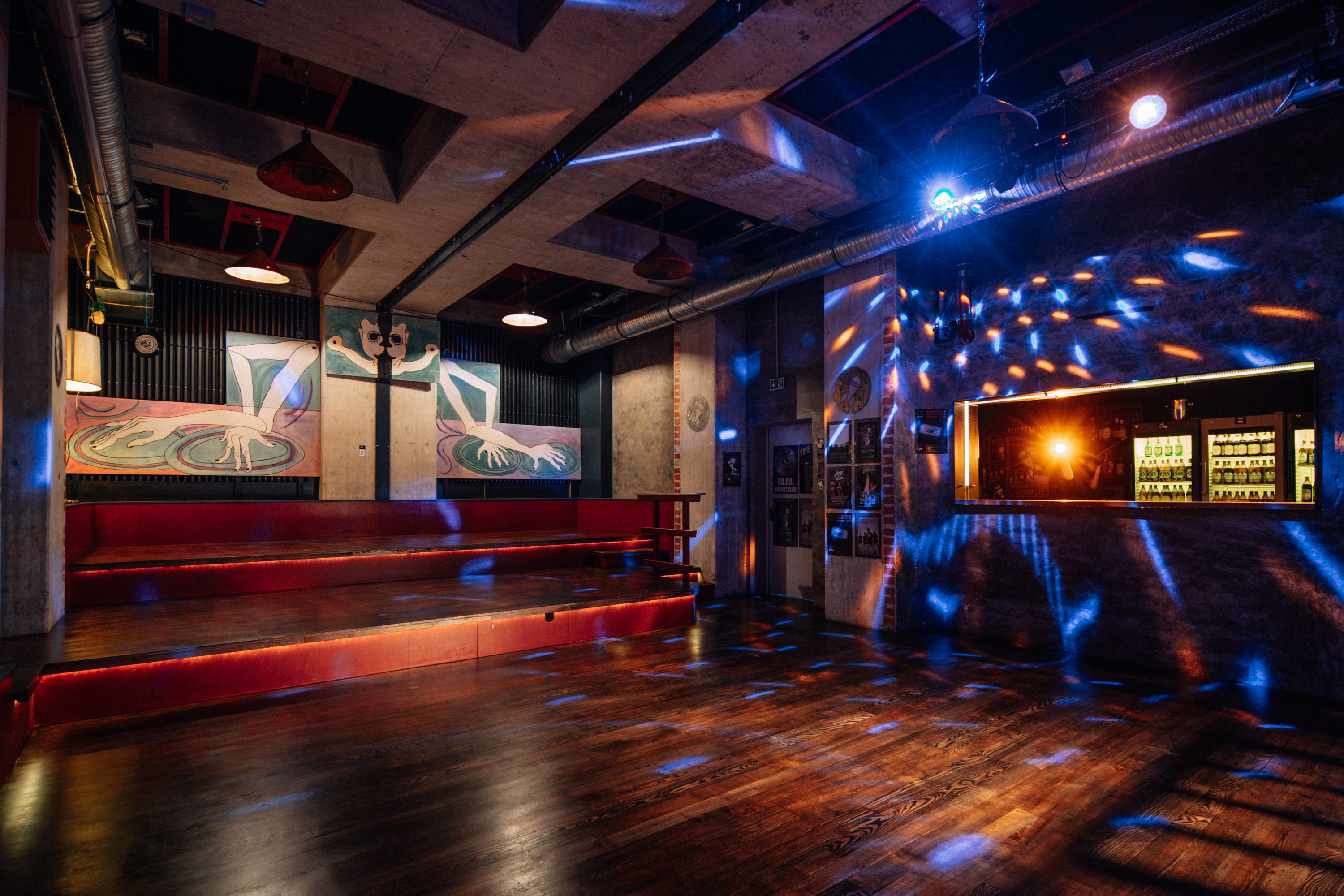 Eventlocation - Erding - Saal "Kellerkinder" 2. Stock
Für bis zu ca. 150 Gäste - Rocketclub Landshut