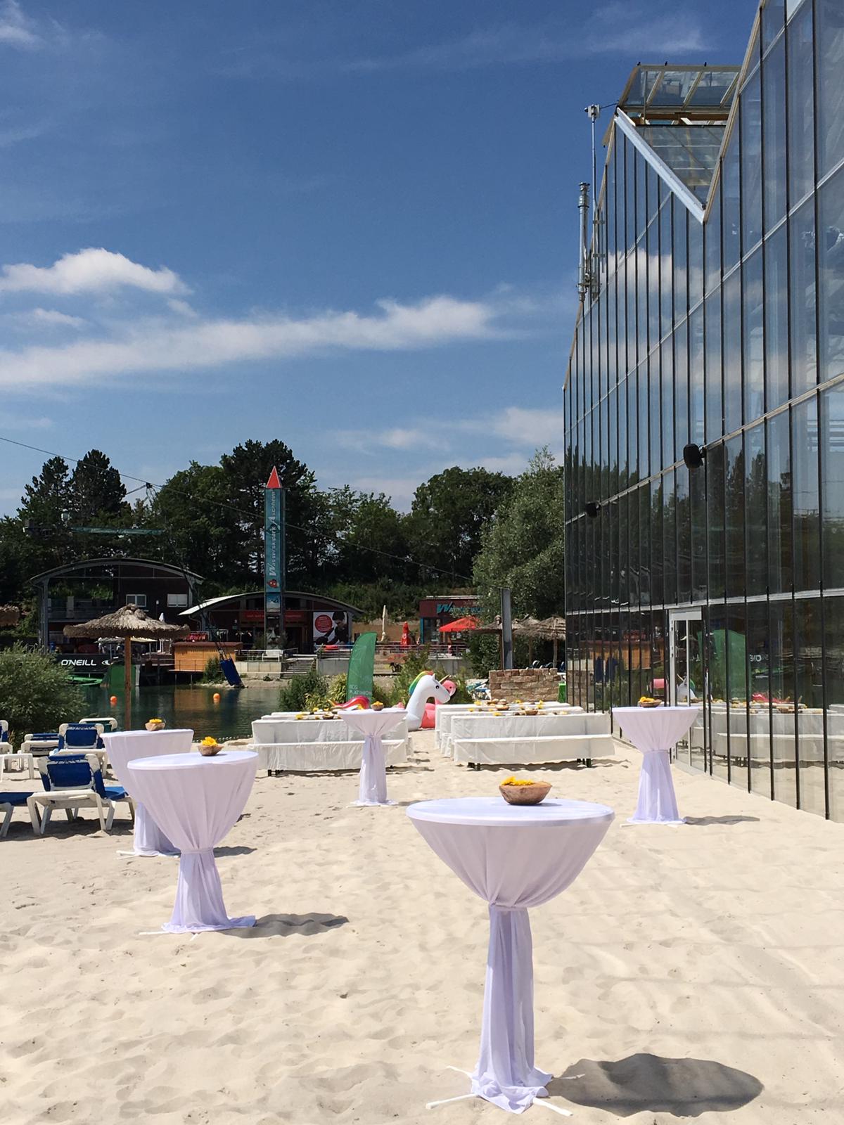 Location: Roberto Beach