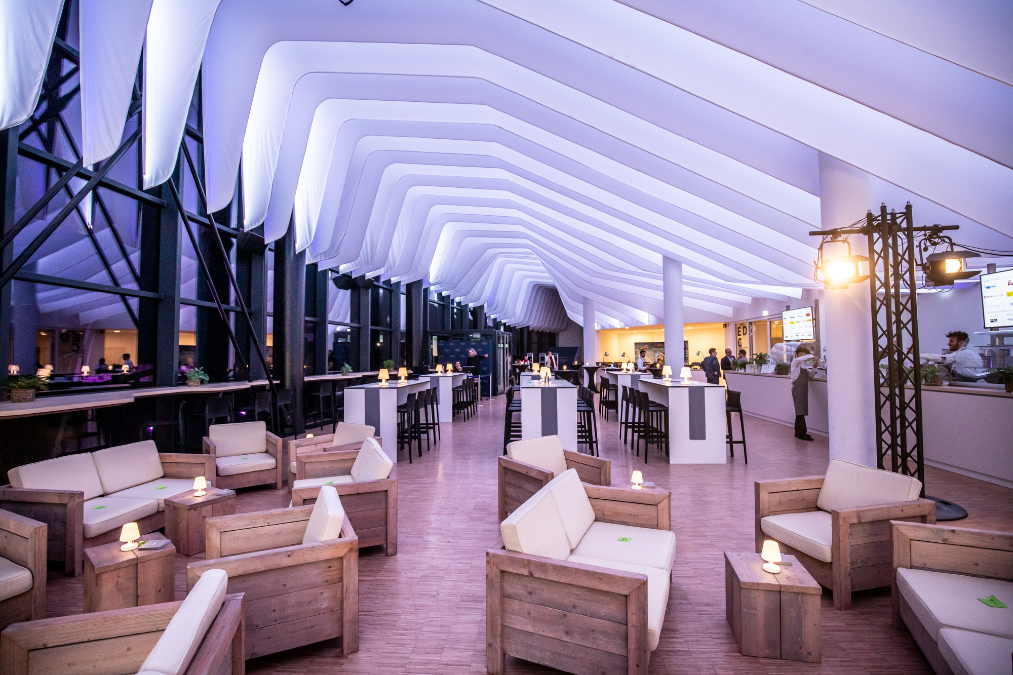 Eventlocation - PLZ 85622 (Deutschland) - Foyer  - SHOWPALAST München 