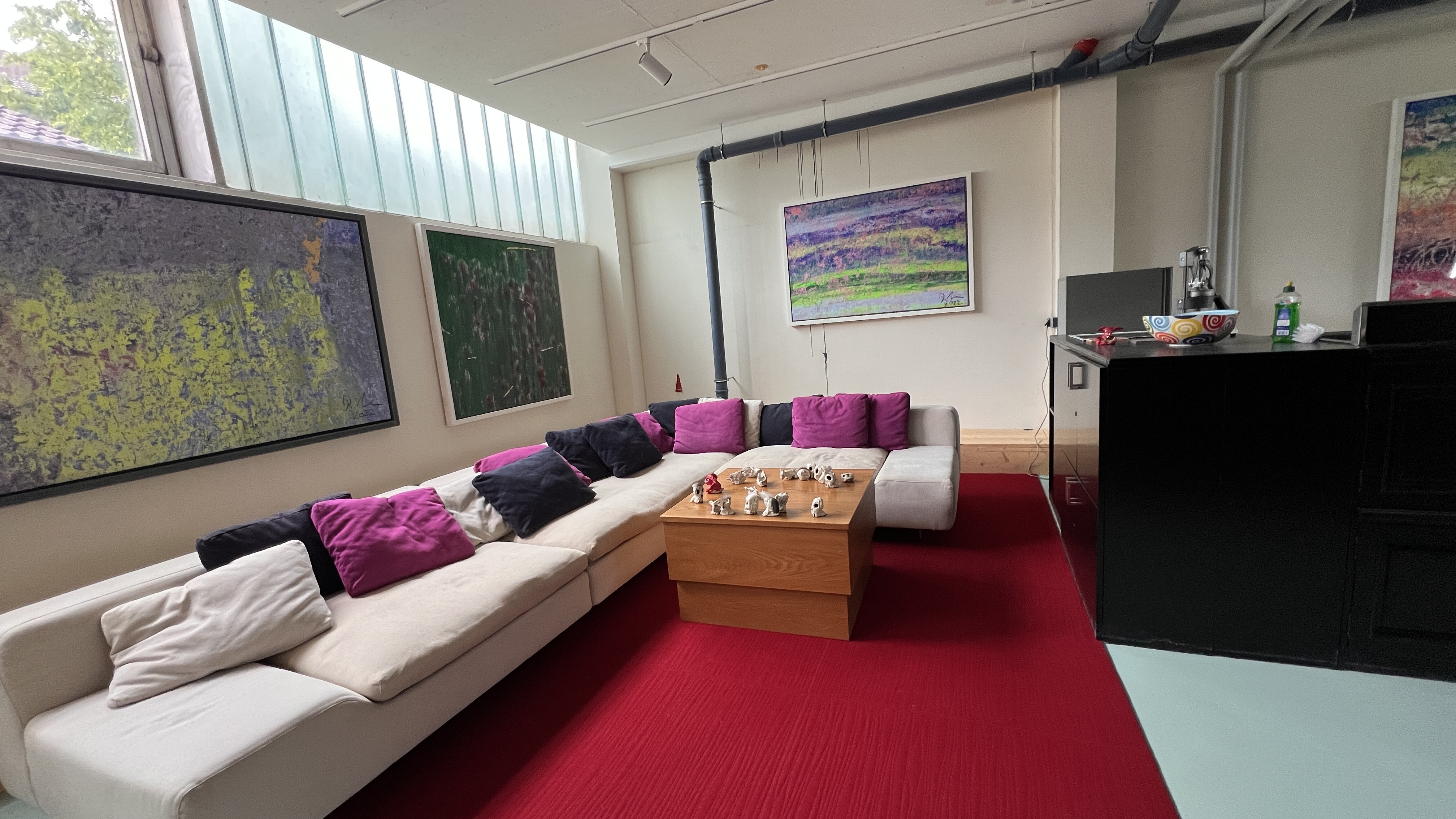 Eventlocation - PLZ 85622 (Deutschland) - Couch Bereich  - Kunstwerke Dachau 