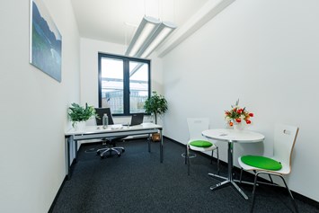 Location: Einzelbüro oder auch für 2 Personen geeignetes privates Büro in den ecos work spaces München - ecos work spaces München