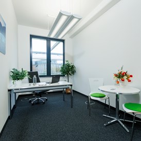 Location: Einzelbüro oder auch für 2 Personen geeignetes privates Büro in den ecos work spaces München - ecos work spaces München