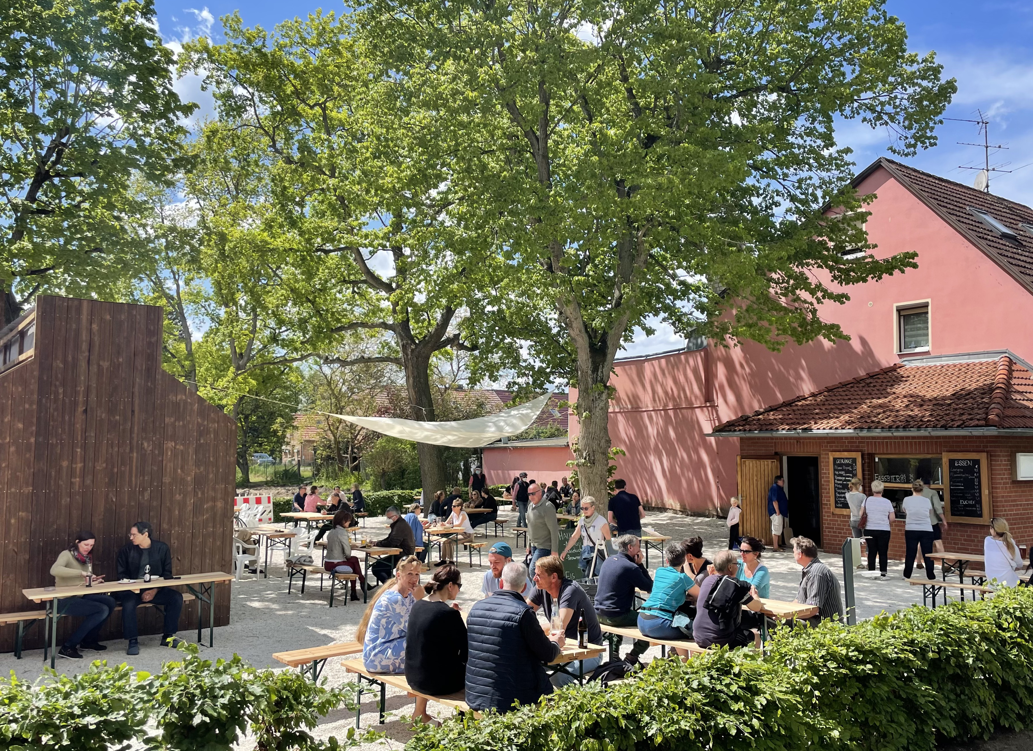Landhaus Kastanie Hier finden sie all unsere Räume mit Beschreibungen Biergarten