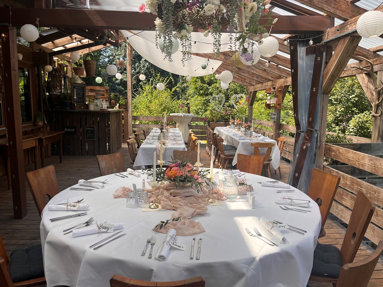 CHALET in Weingarten  Hier finden sie all unsere Räume mit Beschreibungen Terasse