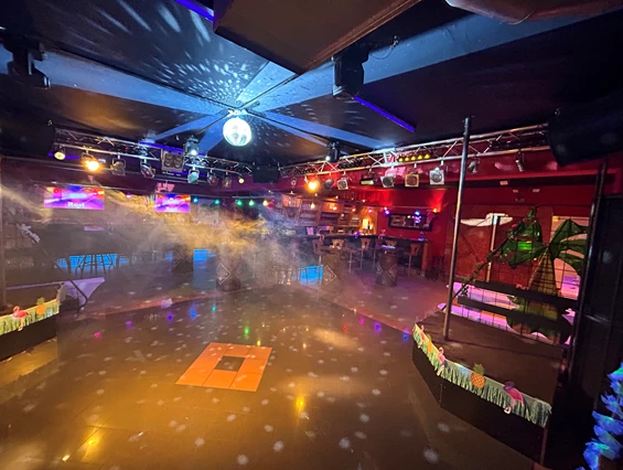 Location: Tanzfläche mit professioneller Licht und Tontechnik - S52 Eventlocation/Discothek
