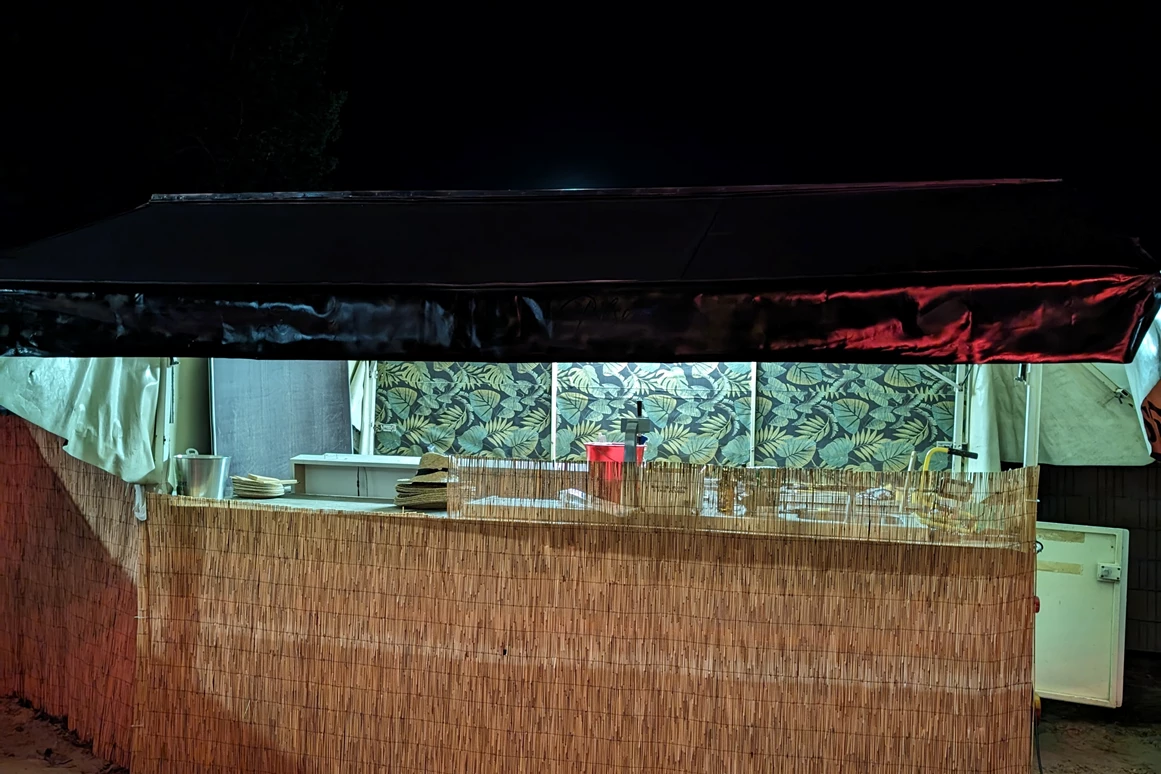 Location: cRAVE Club