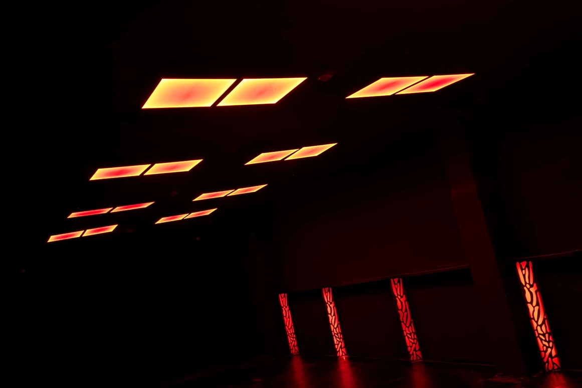 Location: cRAVE Club