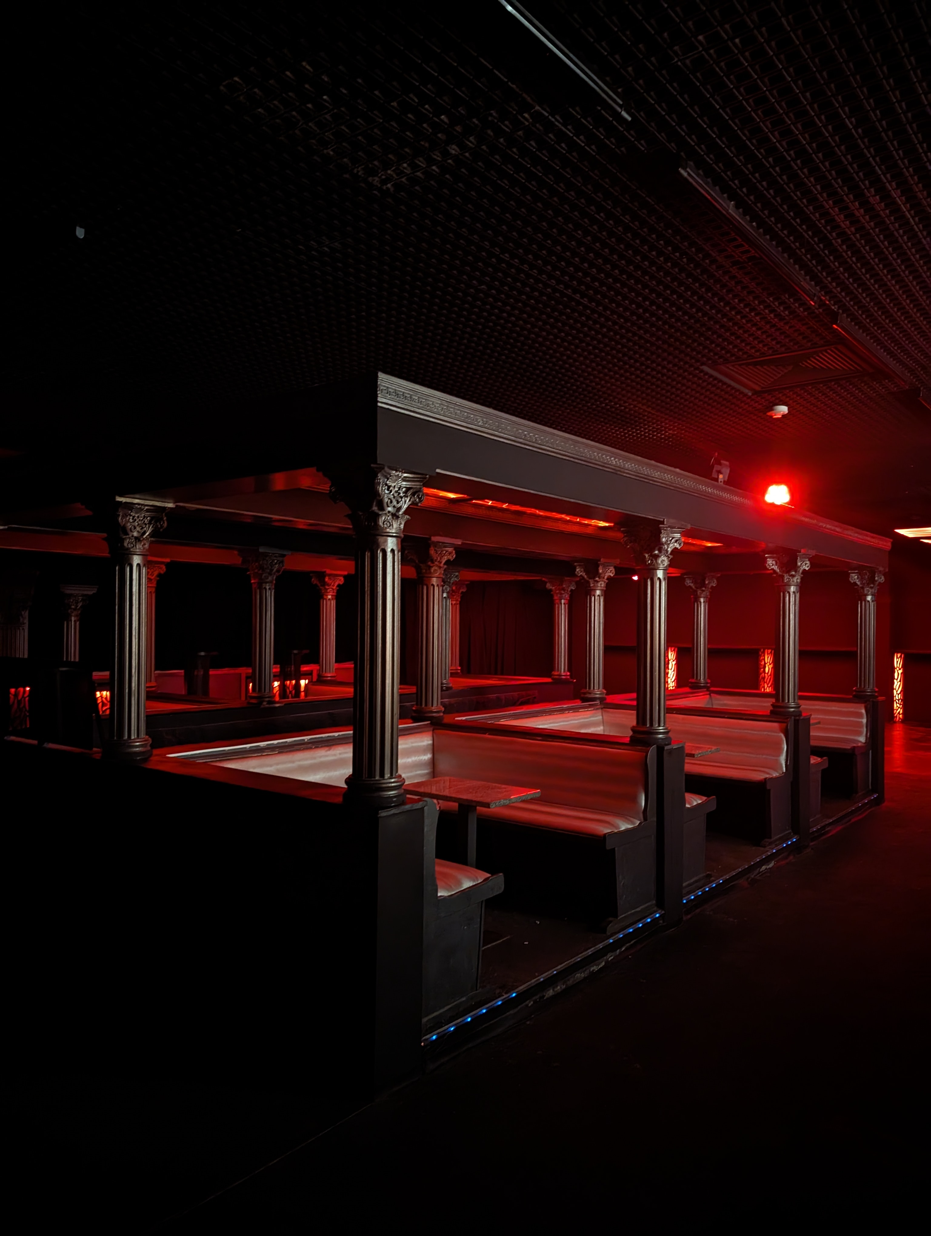 Location: cRAVE Club